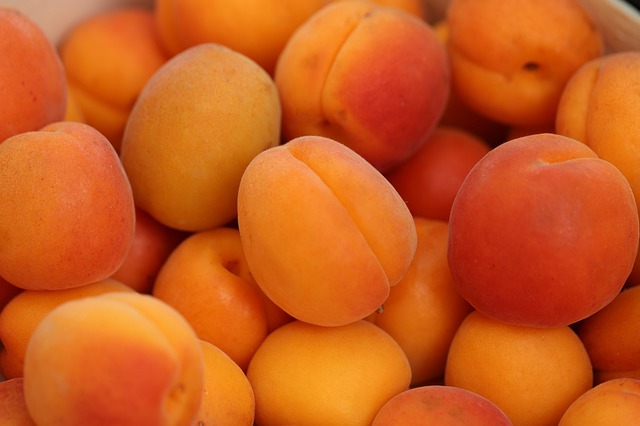 čerstvé meruňky